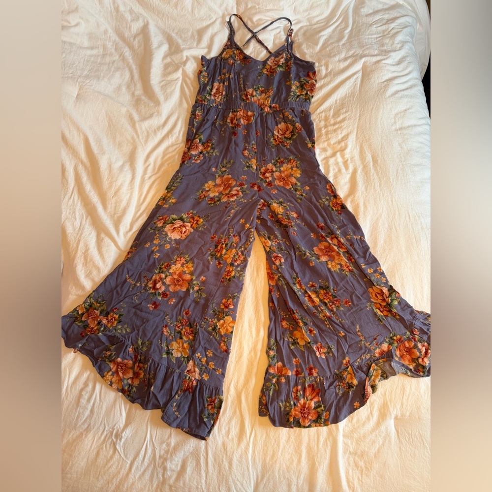 american eagle floral jumpsuit, size: large, color: multi, worn once